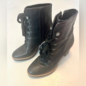 Naturalizer Callie Black Leather Lace-Up Boots